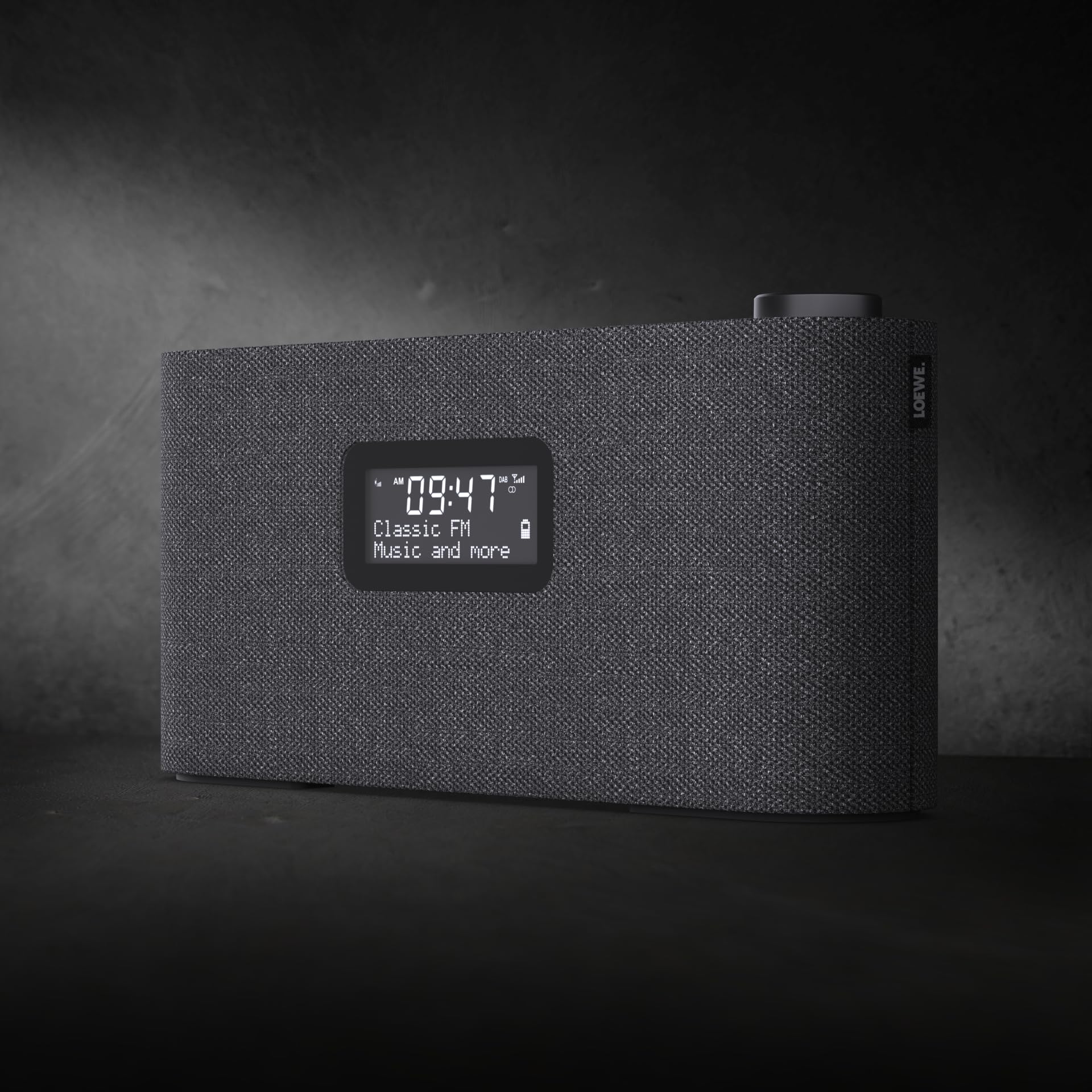 loewe-radio-frequency-bluetooth-dab-radio-mit-akku-natureiche-28-watt image 5