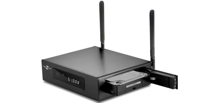 dune-hd-pro-4k-plus-4kp60-hdr-mediaplayer-mit-hot-swap-hdd-rack-und-hdmi-in image 1